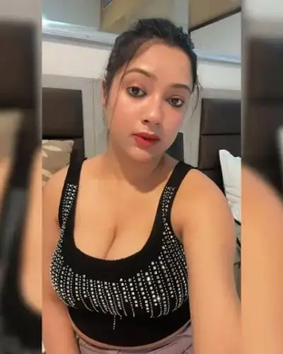 Call Girls Service Pandhurna